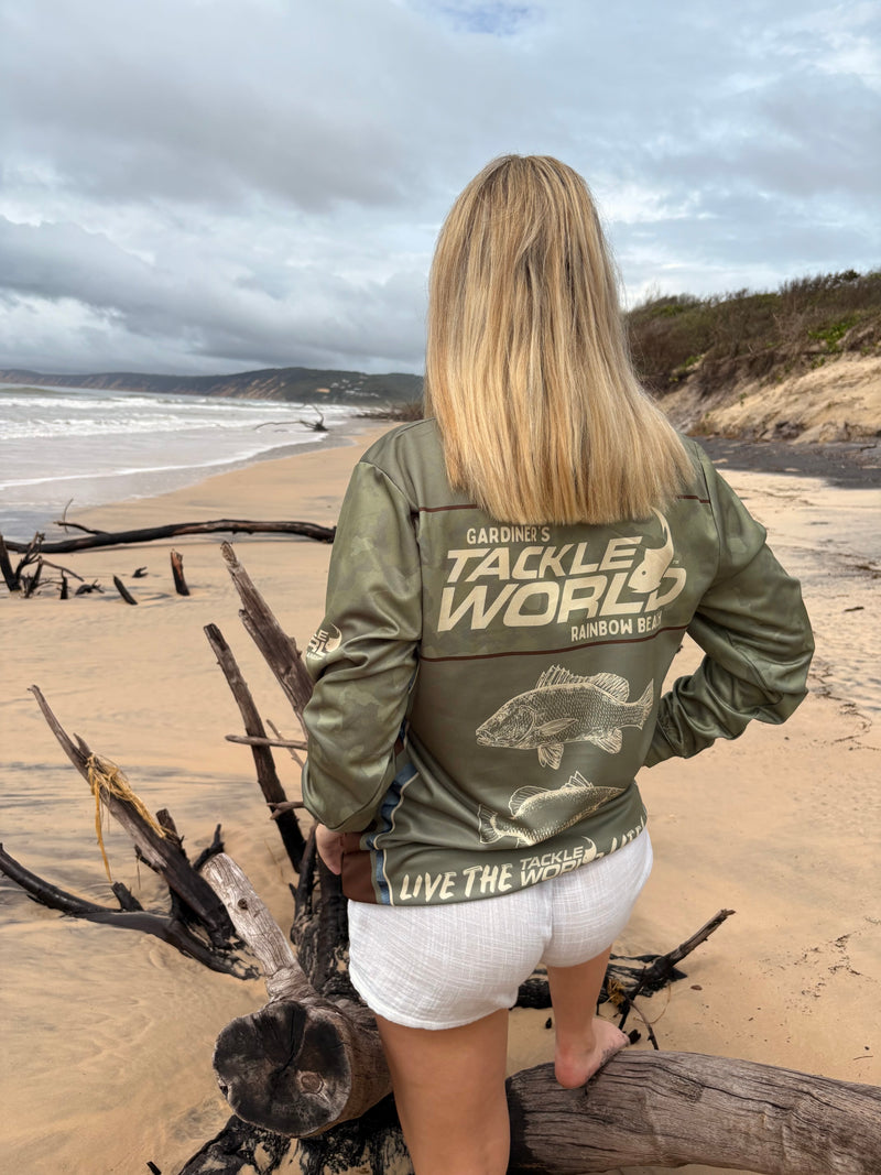 Load image into Gallery viewer, Cooler Fishing Pack + Estuary Series Fishing Jersey (Jew, Barra, Threadfin)