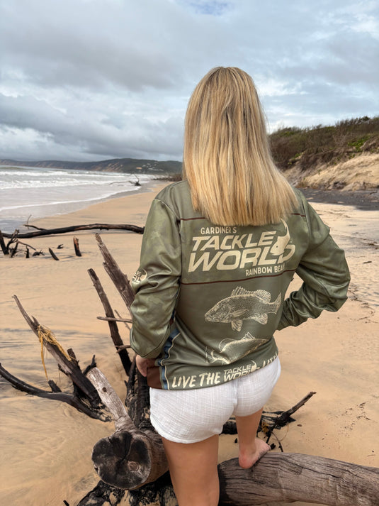 Cooler Fishing Pack + Estuary Series Fishing Jersey (Jew, Barra, Threadfin)