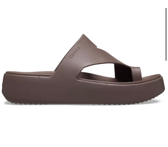 Crocs Women’s Getaway Platform - Truffle