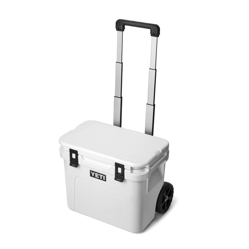 Load image into Gallery viewer, YETI Roadie Hard Cooler
