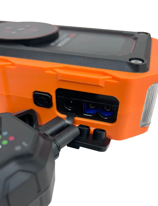 Wildtrak 12V Jump Starter S6000