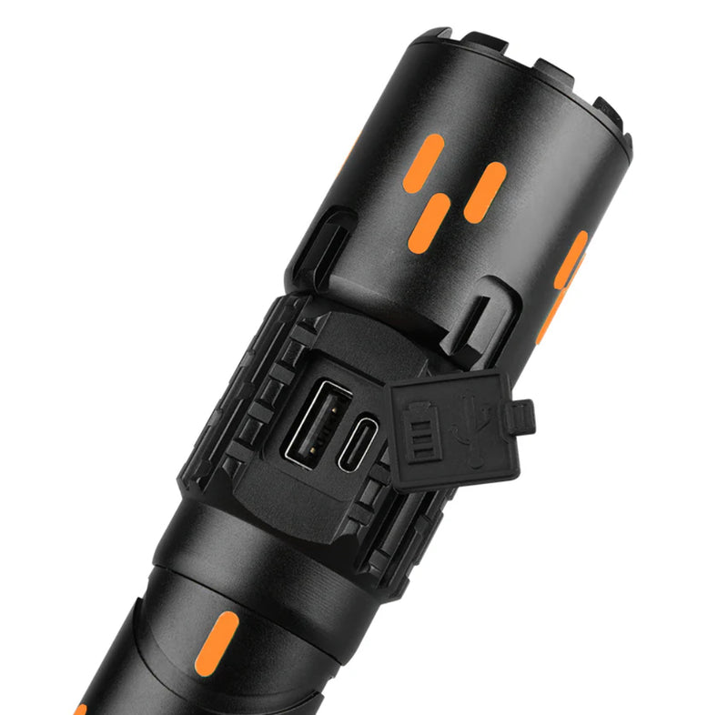 Load image into Gallery viewer, Wildtrak Rechargable Flashlight 1500

